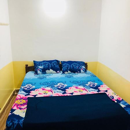 Blue Waves Guest House カラングート エクステリア 写真